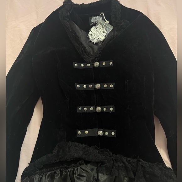 Black Velvet Victorian Jacket with Ruffle Details - Picture 3 of 7